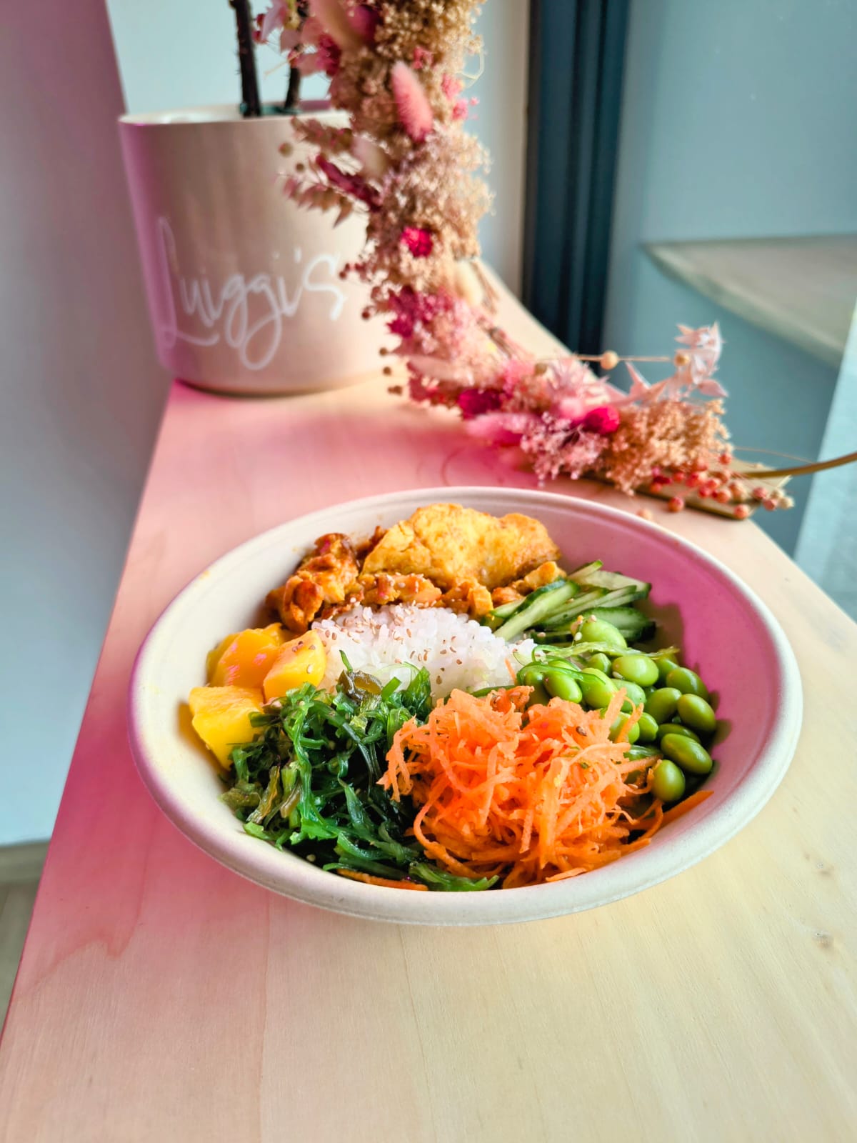 Poké bowl met kip